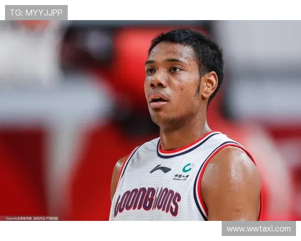 若塔遗孀赴港谢球迷深厚爱之情